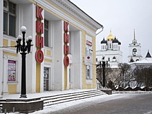Лев Шлосберг просит губернатора опубликовать правовые детали продажи АО «ИКЦ «Октябрь»