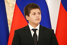 Сыну Рамзана Кадырова вручили сразу две награды
