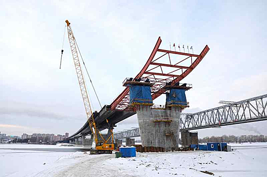 В Новосибирске возведение основного хода трассы четвертого моста завершат в конце года