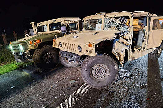 RMF FM: в Польше при столкновении американских Hummer и автобуса пострадали люди