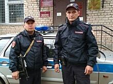 В Прикамье сотрудники Росгвардии спасли из горящей квартиры жильцов