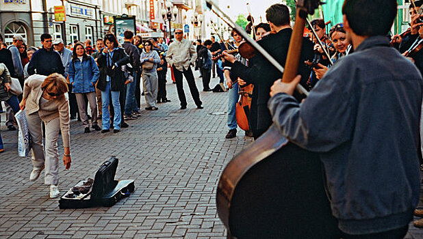 Уличным музыкантам могут разрешить играть в подмосковных парках