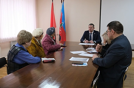 Глава Пущино Алексей Воробьев провел прием горожан по личным вопросам