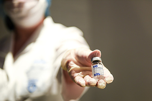 Жители Подмосковья в пятницу смогут сделать прививки от Covid в МФЦ