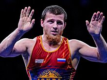 Борец Усманов признался, что ради победы на чемпионате мира не отмечал свой день рождения