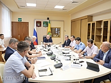 Олег Мельниченко поручил разработать программу модернизации источников теплоснабжения социально значимых объектов