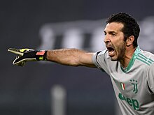 Буффон – лучший игрок Серии А в XXI веке по версии Goal. Тотти – 2-й, Пирло – 3-й, Мальдини – 4-й, Златан – 5-й, Шевченко – 9-й, Роналду – 12-й, Дель Пьеро – 15-й