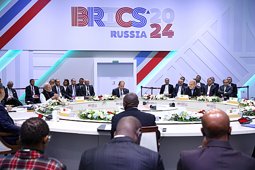 Эксперт раскрыл преимущества платежной системы BRICS Pay