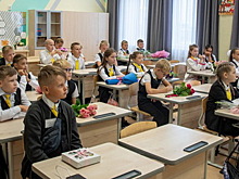 Геннадий Коновалов поздравил кировских школьников с Днем знаний