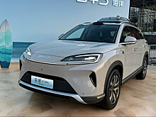 В Китае начались продажи кроссовера BYD со встроенным беспилотником