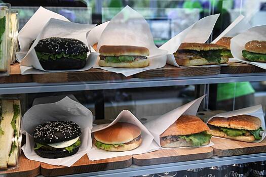 В России собрались запретить приготовление еды в магазинах