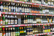 Орловские депутаты озадачились проблемой продажи алкоголя