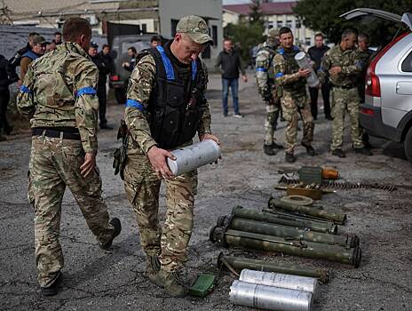 Правозащитники раскритиковали решение Байдена передать ВСУ противопехотные мины