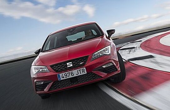 SEAT Leon Cupra стал менее мощным. Винить нужно экологические требования