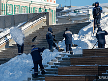 Мэр Екатеринбурга оставил чиновников без выходных за плохую уборку