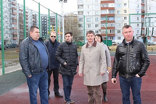 Ярославские депутаты решают проблему содержания спортплощадок