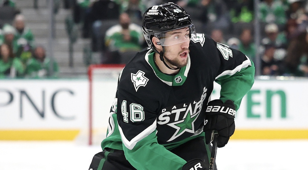 «Даллас» Любушкина вышел в плей-офф НХЛ