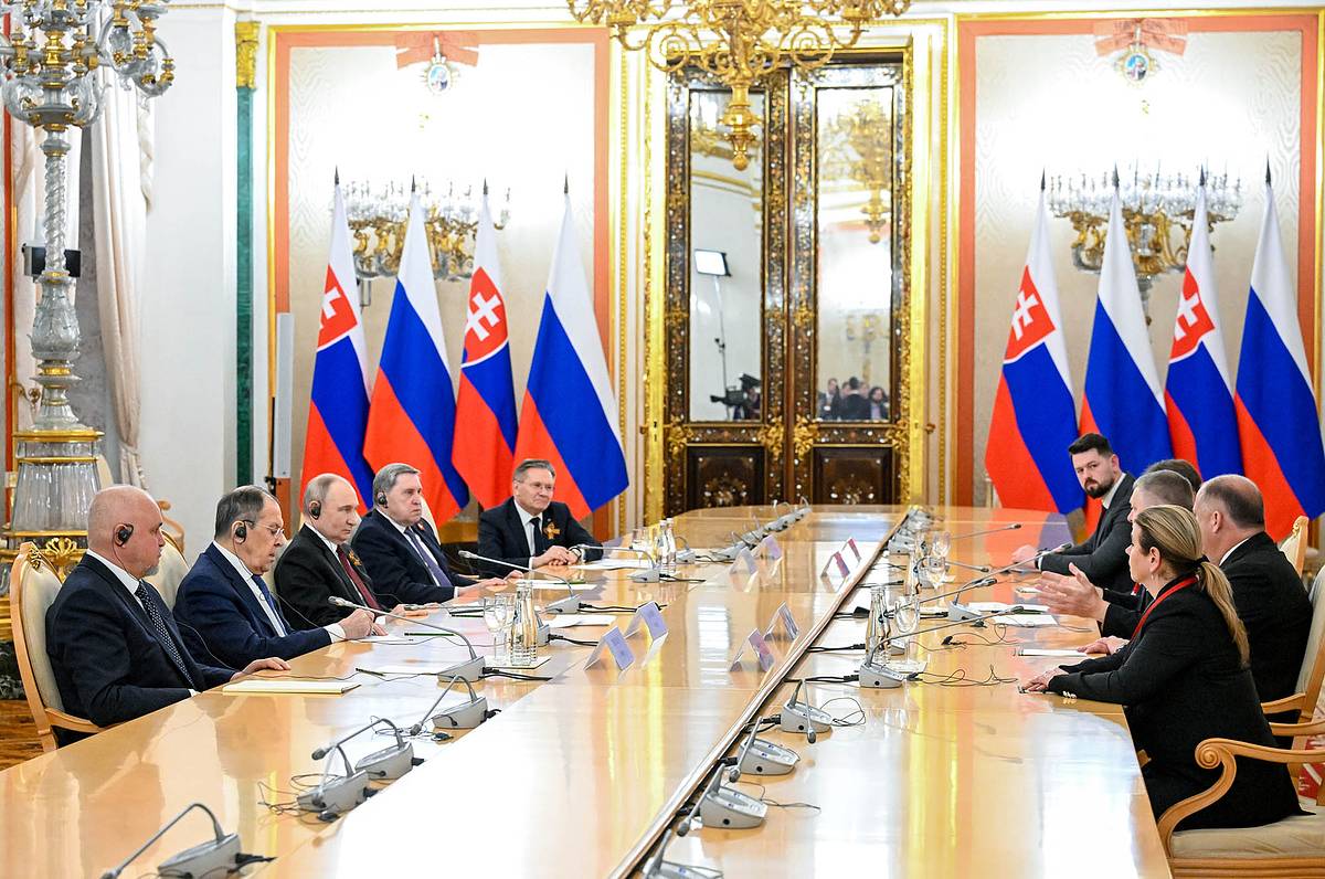 В Кремле масштаб переговоров в День Победы сопоставили с саммитами