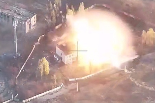 Дрон снял эпичный удар ракеты по бригаде Анны Киевской в Красноармейске