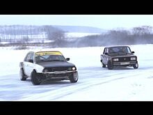 Энтузиаст показал на видео, как дрифтовать на Жигулях по голому льду