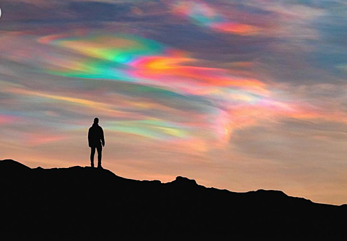Фотограф показал аномальные облака в Исландии