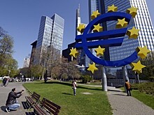 Инфляция в еврозоне снижается два месяца подряд