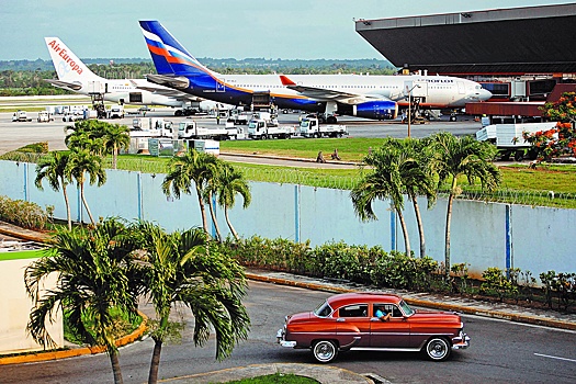 С 10 февраля в аэропортах Кубы нет авиационного топлива