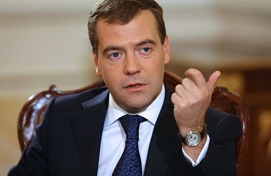 Медведев простимулировал Калужскую область 682 миллионами рублей