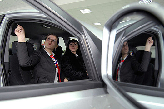 Автоэксперт Бахарев: автомобильный рынок стабилизуется через полтора-два года
