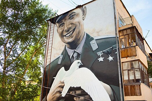 В Екатеринбурге граффити взяли под опеку