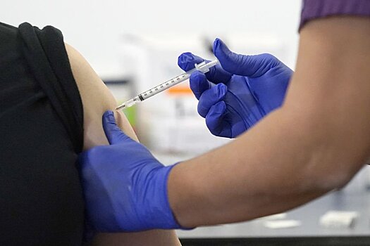 В США хотят уменьшить дозу вакцины Moderna, чтобы ускорить вакцинацию