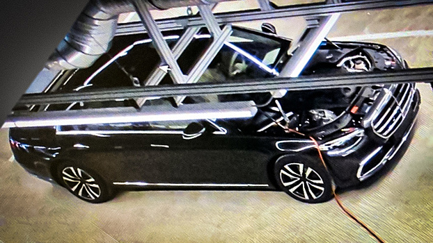 Новый Mercedes S-Class засняли без камуфляжа