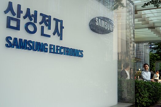 Чистая прибыль Samsung выросла почти в два раза