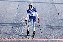 Фрида Карлссон уверенно выиграла гонку с раздельным стартом на 2-м этапе «Тур де Ски»