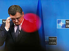 Глава МИД Украины Кулеба обсудил с генсеком НАТО Столтенбергом шаги к членству Киева в блоке