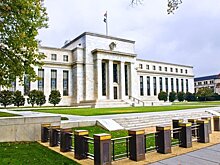 ФРС США сохранила базовую ставку