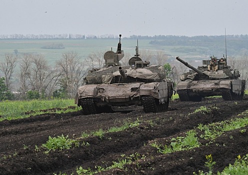 Военкор Сладков сообщил о необычной линии обороны из «зубов дракона» в зоне СВО