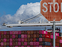 ЕС рассматривает полное торговое эмбарго против России