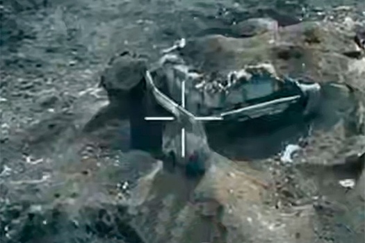 Появились кадры поражения ДОТа со спрятавшимся в нем боевиком ВСУ