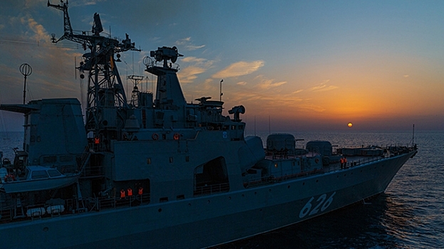 Российские военные моряки проводят у берегов Сирии военные учения