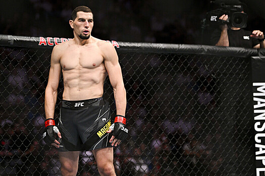 Пайфер победил Магомедова во втором раунде на турнире UFC 320