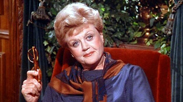 Обучение ремеслу в Удмуртии, газопровод на Камчатке и смерть Анджелы Лэнсбери: новости к этому часу