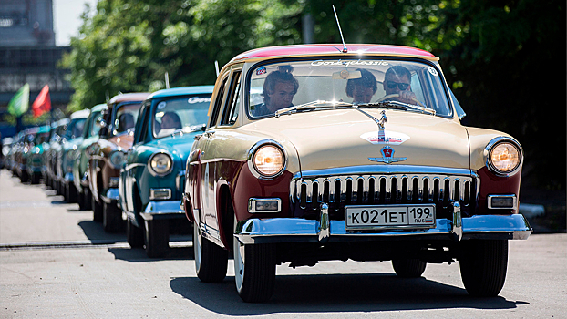 В России 40% опрошенных автолюбителей ждут возвращения "Волги"