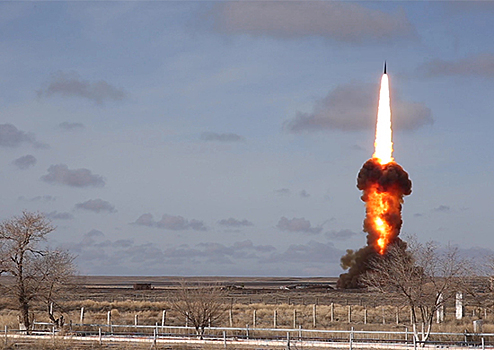 Воздушно-космические силы выполнили испытательный пуск модернизированной противоракеты системы ПРО