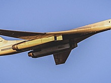 В России испытали модернизированный бомбардировщик-ракетоносец Ту-160
