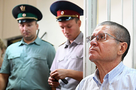 Адвокат Улюкаева остался доволен показаниями Феоктистова