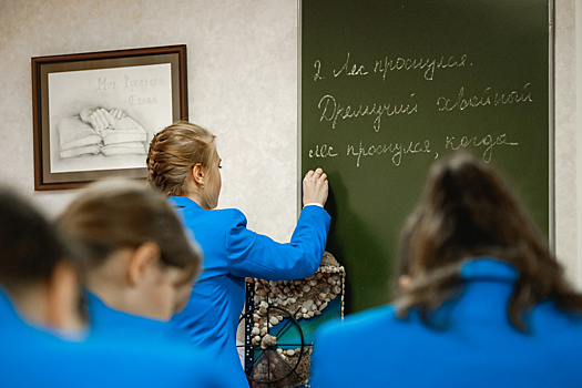 Количество выпускников кузбасских школ за год сократится на 14 процентов