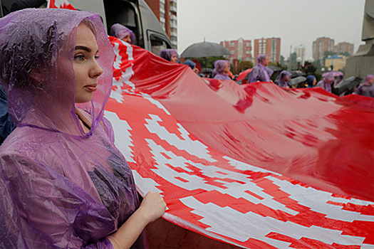 В санкциях ЕС увидели попытку найти союзников среди белорусской оппозиции