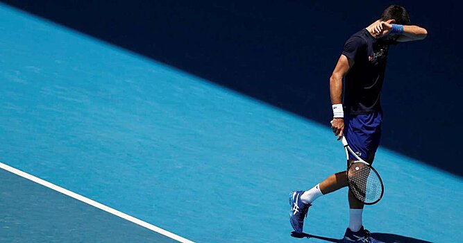 «Почему вы сразу не сказали, что не дадите визу? Почему вы над ним издеваетесь?» Президент Сербии – о деле Джоковича