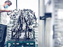 Bentley показала 650-сильный двигатель W12 первого Bentley Bacalar